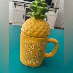 Rae Dunn are coffee cup with lid, you had me at aloha